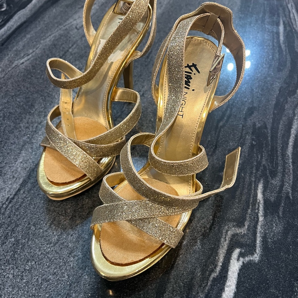 FIONI Clothing Glittering Gold Strappy Heels